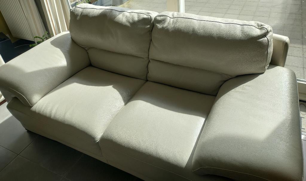 Leren zetel 2–3 zit – modern en comfortabel, Maison & Meubles, Canapés | Salons, 75 à 100 cm, Enlèvement, Utilisé, 150 à 200 cm