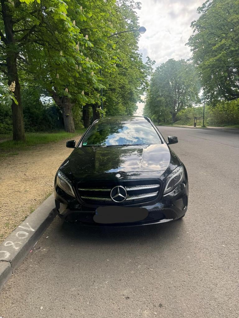 GLA 200D, Auto's, 2196 cc, Zwart, Diesel, 5 deurs