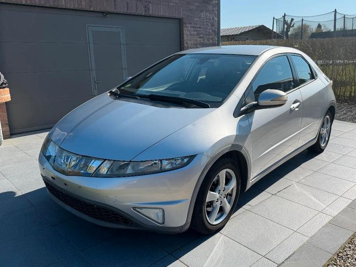 Honda Civic 1.3i avec contrôle technique et garantie!!!, Autos, Honda, Particulier, Civic, ABS, Airbags, Air conditionné, Vitres électriques