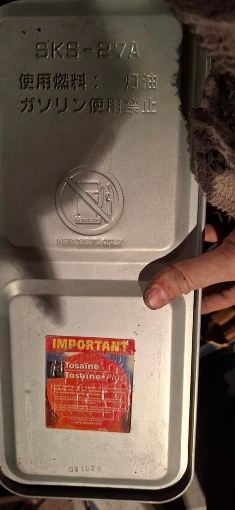 Divers réservoirs pour poêle pétrole , SKS 21A, Enlèvement