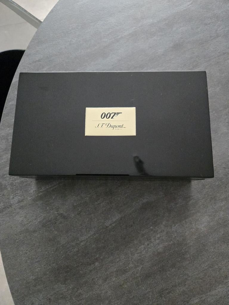 Briquet STDupont, Collections, Enlèvement