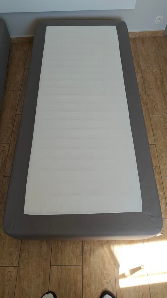 IKEA boxspring „ENGERDAL” 90x200, Gebruikt, 90 cm, Eenpersoons, Bedbodem