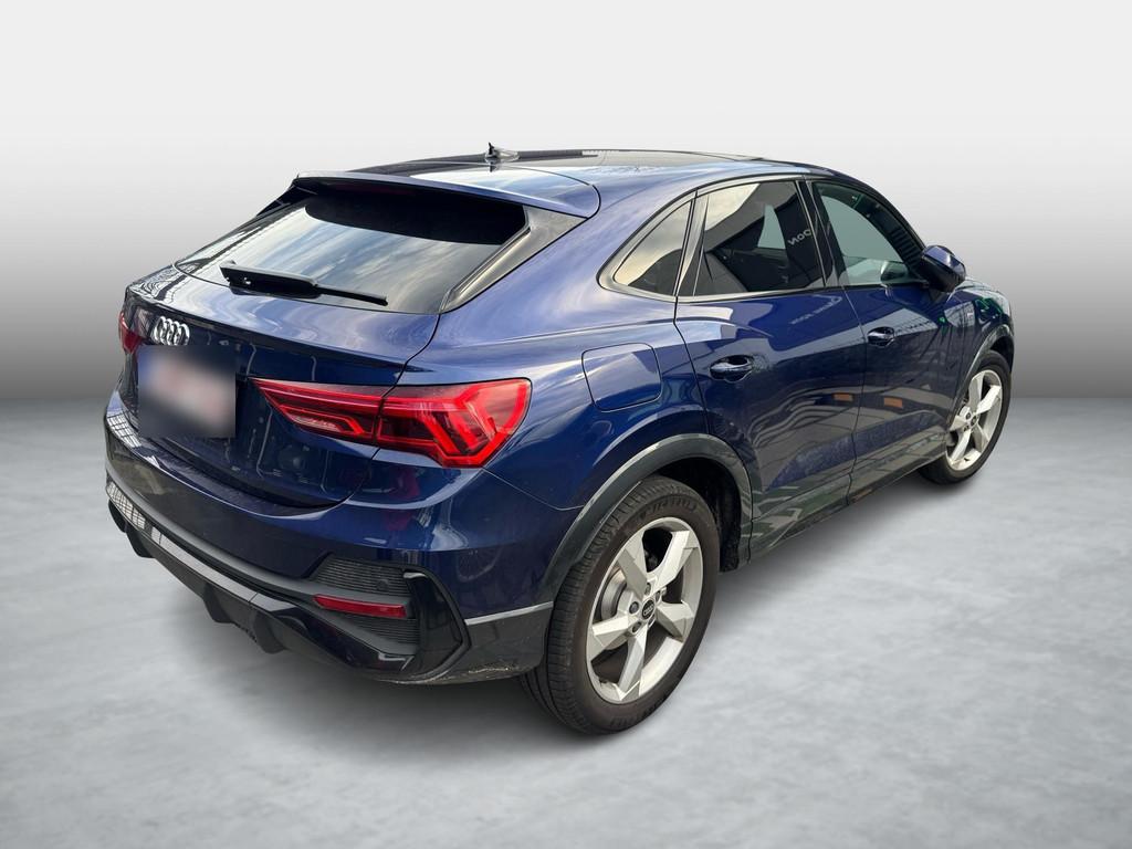 Audi Q3 Sportback 35 TFSI S tronic + S-LINE + PANORAMISCH DA, Stof, 4 cilinders, Blauw, 5 zetels