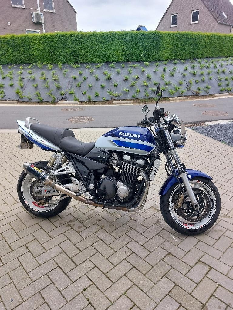 GSX1400, Motos, Motos | Suzuki, Permis Moto A, Plus de 35 kW, Échappement sport, Particulier