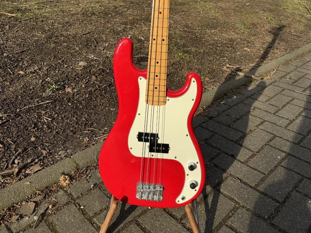 ESP Series Precision Bass - Telecaster Headstock 80er Japan, Musique & Instruments, Instruments à corde | Guitares | Basses, Comme neuf