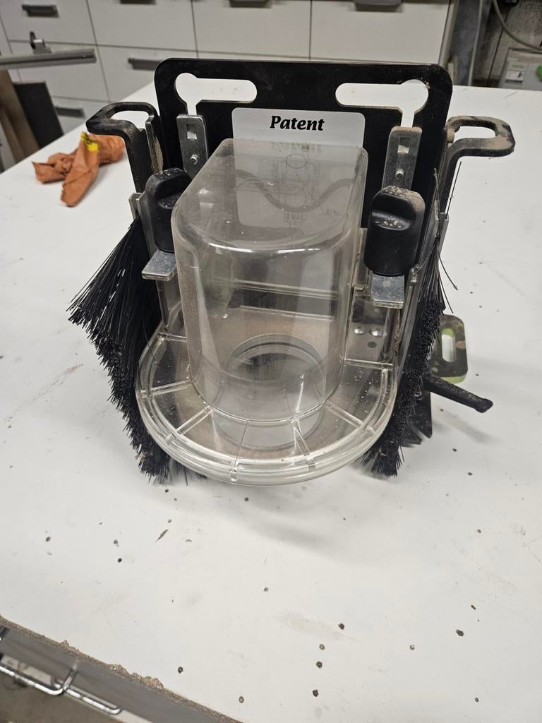 rondfreesbeveiling rondfreeskap, Ophalen, Zo goed als nieuw