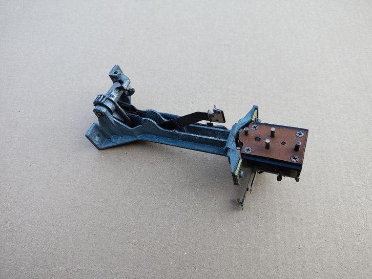 Record Lift Arm/ Mechaniek Seeburg 201 (1958) jukebox, Verzamelen, Automaten | Jukeboxen, Seeburg, Verzenden