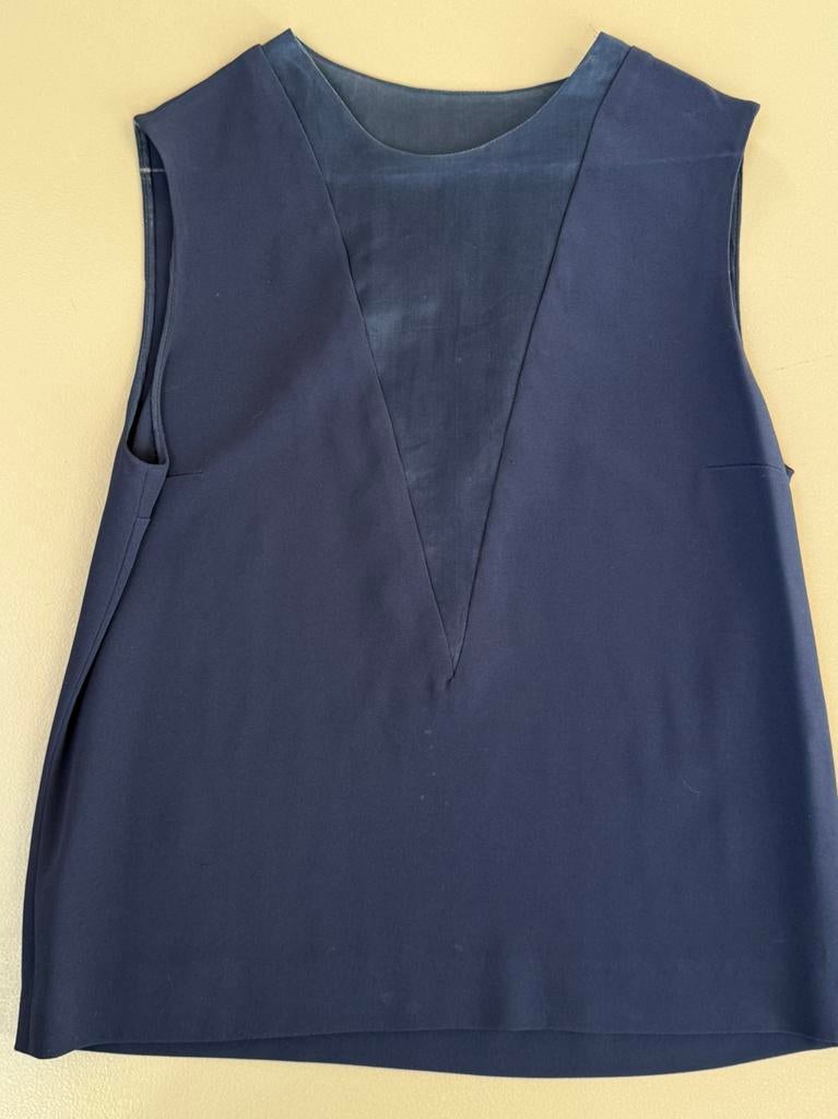 ZGAN marineblauwe, deels zijden blouse Joseph, Verzenden, Zo goed als nieuw, Maat 38/40 (M)