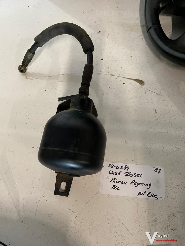 Mercedes W126 560SEL 1987 Niveauregeling Bol, -, Utilisé, -, -