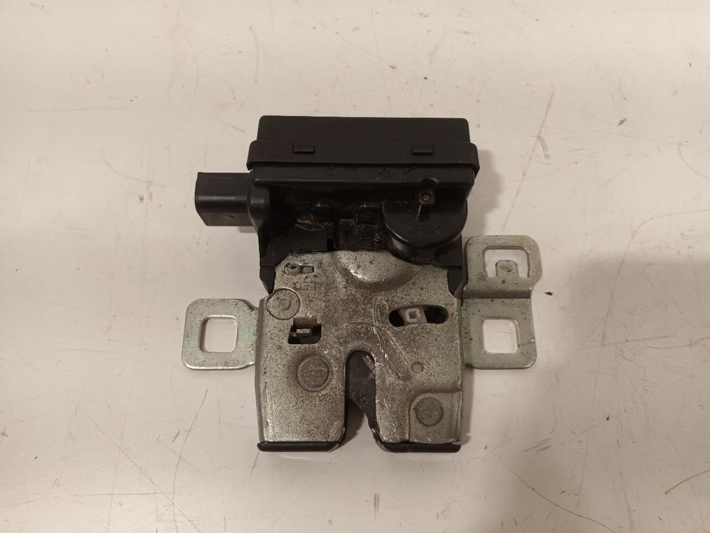 Slot mechaniek kofferdeksel achterklep elektrisch Mini Mini, Onderdelen@venauto.nl, Van der Ven Autorecycling B.V., Ettenseweg 76, 4706 PB Roosendaal, The Netherlands