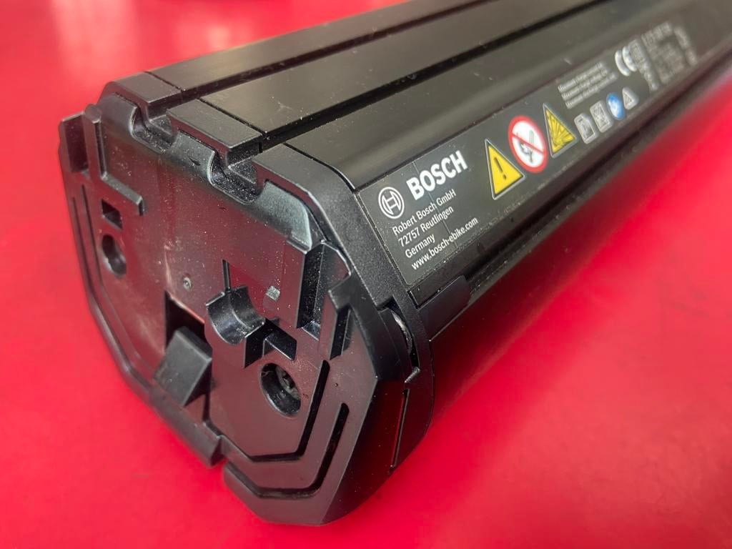 Battery bosch 500, Vélos & Vélomoteurs, Enlèvement, Comme neuf