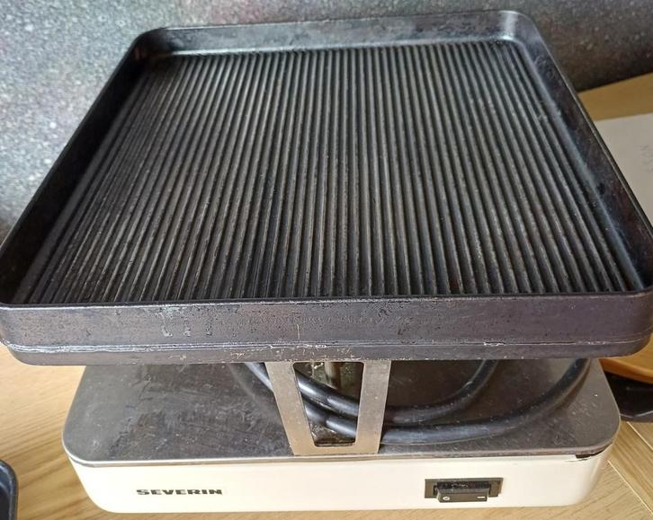 Appareil gourmet/grill et à raclette, Electroménager, Appareils à gourmet, Utilisé, 4 à 7 personnes, Enlèvement ou Envoi