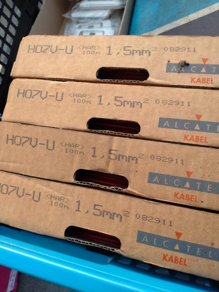 Alcatel VOB draad (H07V-U) 1.5mm2 rood rol 100 meter, Doe-het-zelf en Bouw, Elektriciteit en Kabels, Ophalen