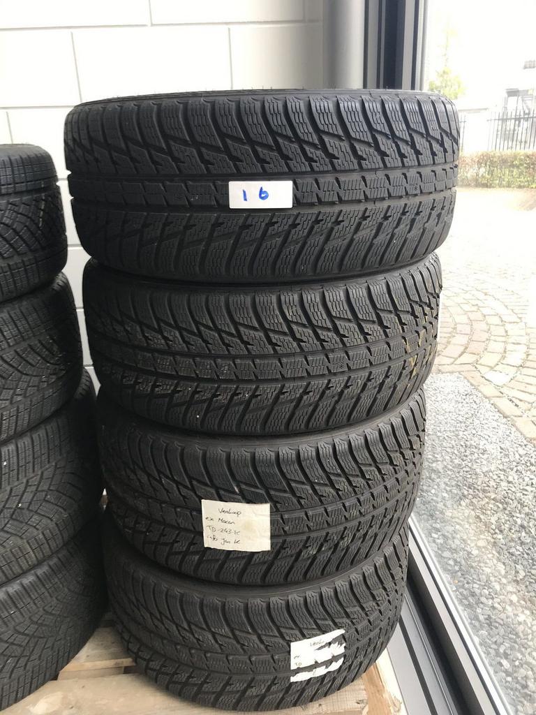 Porsche Macan  winterbanden 265-40-21 / 295-35-21   8mm, Auto-onderdelen, Banden en Velgen, Ophalen, Gebruikt, -, 265 mm