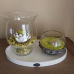 Mooie vaas,dienblad, groene kaarsen, glazen vaas met mandje, Huis en Inrichting, Ophalen of Verzenden
