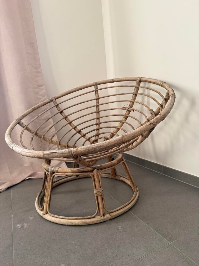 Fauteuil rond en rotin avec coussin, Maison & Meubles, Chaises, Comme neuf, Une, Enlèvement