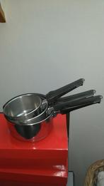 Potten 6 pannen 4 in Inox niet geschikt voor inductie., Enlèvement