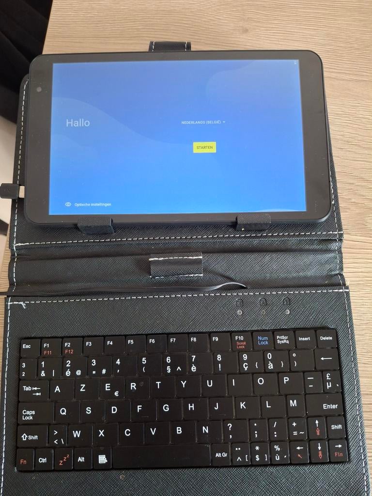 Kleine tablet YC-83-P, Ophalen