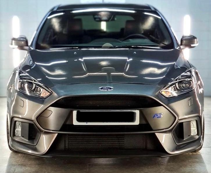 ford focus rs mk3, Auto's, Ford, Particulier, Focus, Android Auto, Parkeercamera, Sportstoelen, Zetelverwarming, Stuurwielverwarming