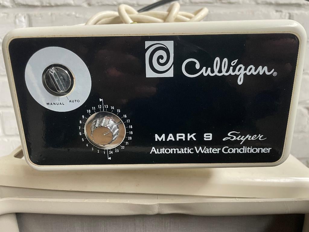 Nouvel adoucisseur d'eau à partir d'un ancien stock, Electroménager, Enlèvement, Neuf, Adoucisseur d'eau au sel