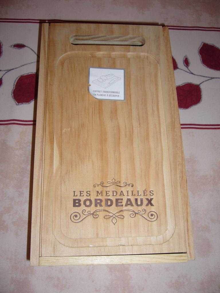 coffret de vin + aérateur, Collections, Vins, Neuf, Enlèvement, Vin rouge, France
