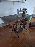 Oud naaimachine, Hobby en Vrije tijd, Naaimachines en Toebehoren, Ophalen, Gebruikt, Naaimachine, Overige merken