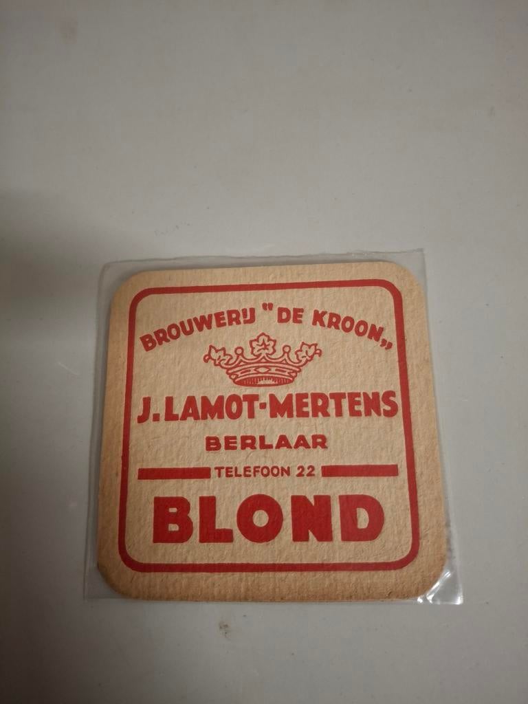 Vieux tapis à bière Lamot Mertens Berlaar, Enlèvement ou Envoi