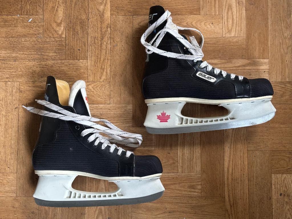 bauer proteam 25 ijshockey schaatsen maat 44, Sport en Fitness, IJshockey, Ophalen of Verzenden, Zo goed als nieuw, Schaatsen