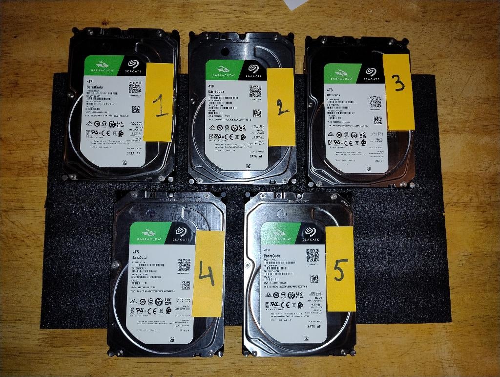 Disques dur HDD Seagate Barracuda 3,5" de 4 TO, Computers en Software, Harde schijven, Ophalen, Intern, 4 TO, Zo goed als nieuw