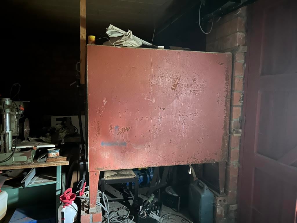 Gratis : Mazout tank +/- 700 liter met pomp, Autos : Pièces & Accessoires, Systèmes à carburant, Enlèvement