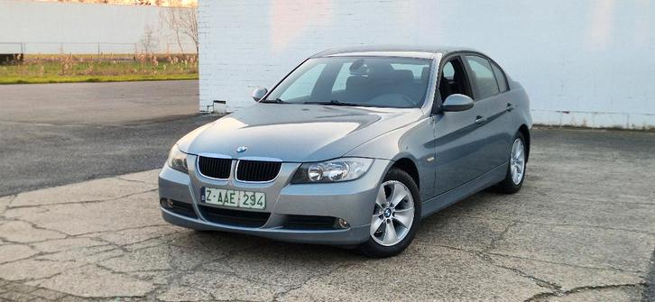 BMW 318I benzine met 170.000km, Auto's, BMW, Bedrijf, 3 Reeks, Airbags, Airconditioning, Alarm, Boordcomputer, Centrale vergrendeling