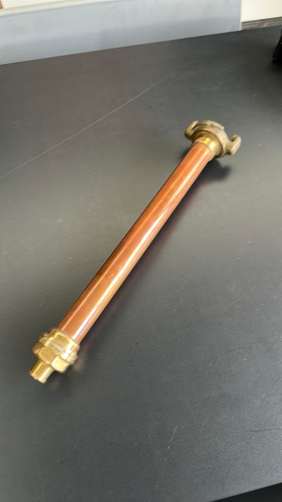 Ancienne lance de pompier en cuivre et laiton, Enlèvement, Cuivre