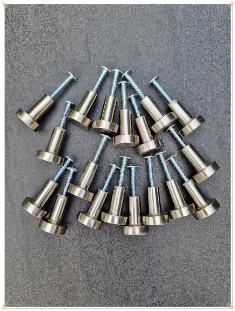 LINEA BERTOMANI – BOUTONS DE PORTES/TIROIRS INOX 25MM (18), Overige typen, Ophalen of Verzenden, Zo goed als nieuw, Inox