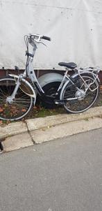 Sparta baterij gaat nog met lader, Ophalen, Zo goed als nieuw, Sparta