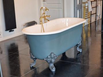 Groot gietijzeren duo bad met kraanwerk. Nieuw showroommodel, Ophalen of Verzenden, Nieuw