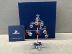 Swarovski Kerstboom met Kerstballen, Verzamelen, Ophalen of Verzenden, Nieuw, Figuurtje