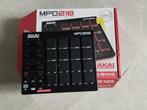 Akai MPD218, Muziek en Instrumenten, Ophalen of Verzenden, Zo goed als nieuw, Overige aantallen, Overige merken