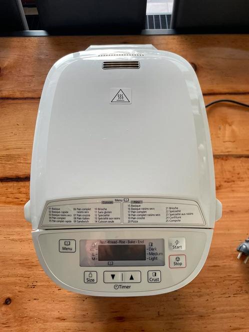 Machine à Pain Panasonic SD-2500, Electroménager, Machines à pain, Utilisé, Avec minuteur, 1200 à 1600 grammes de pâte, Plus de 10 programmes