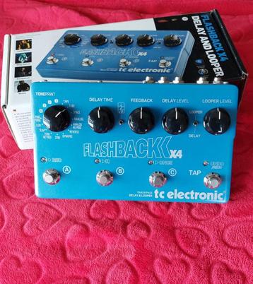 TC Electronic Flashback 2 X4 Delay, Enlèvement, Comme neuf, Delay ou Écho
