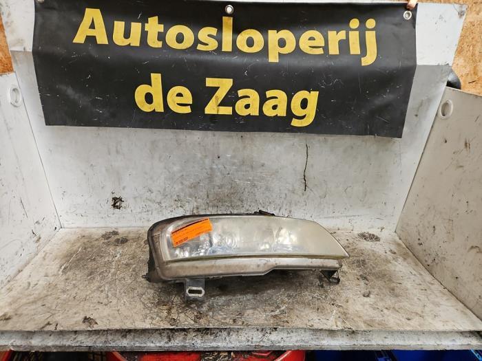 Koplamp rechts van een Fiat Stilo, Auto-onderdelen, Verlichting, Fiat, Gebruikt, 3 maanden garantie, Ophalen of Verzenden