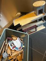 Little Dutch houten treinbaan + parkeergarage/carwash, Enlèvement, Comme neuf, Autres types