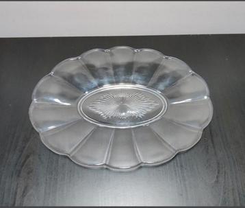 Luxval schaal Val Saint Lambert beschikbaar voor biedingen