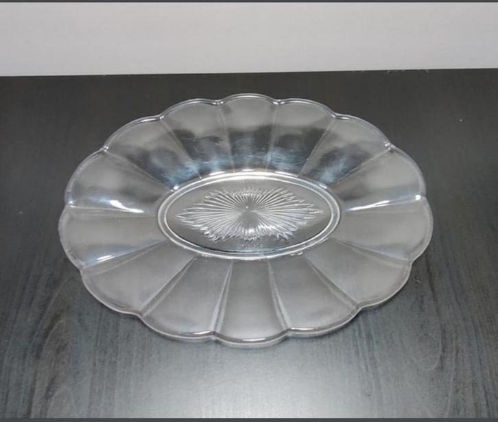 Luxval schaal Val Saint Lambert, Antiek en Kunst, Antiek | Glaswerk en Kristal, Ophalen of Verzenden