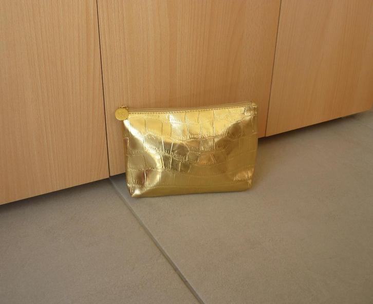 Goudkleurige toilettas makeuptas van Estee Lauder, Handtassen en Accessoires, Toilettassen, Ophalen of Verzenden