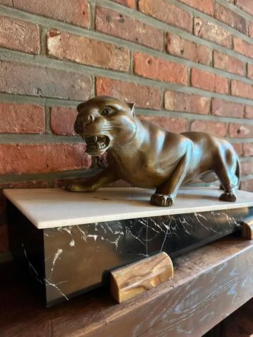 Guy debe art-deco panther brons beschikbaar voor biedingen