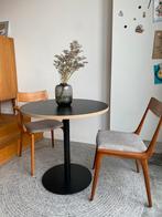 Zwarte ronde bistro tafel, Huis en Inrichting, Ophalen, Overige materialen, Gebruikt, 50 tot 100 cm