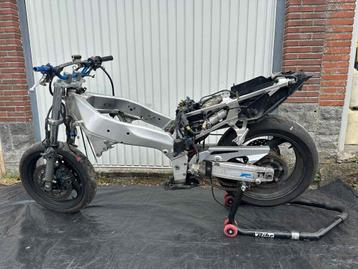 Yamaha R1 beschikbaar voor biedingen
