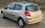 Belle petite clio 2 essence, Autos, Achat, Bluetooth, Particulier, Essence