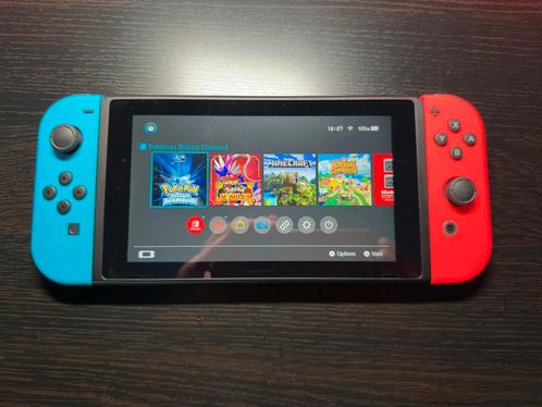 Nintendo Switch v2 Neon, Games en Spelcomputers, Spelcomputers | Nintendo Switch, Zo goed als nieuw, Ophalen of Verzenden