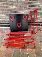 Houders hoofdstellen en zadels, Enlèvement